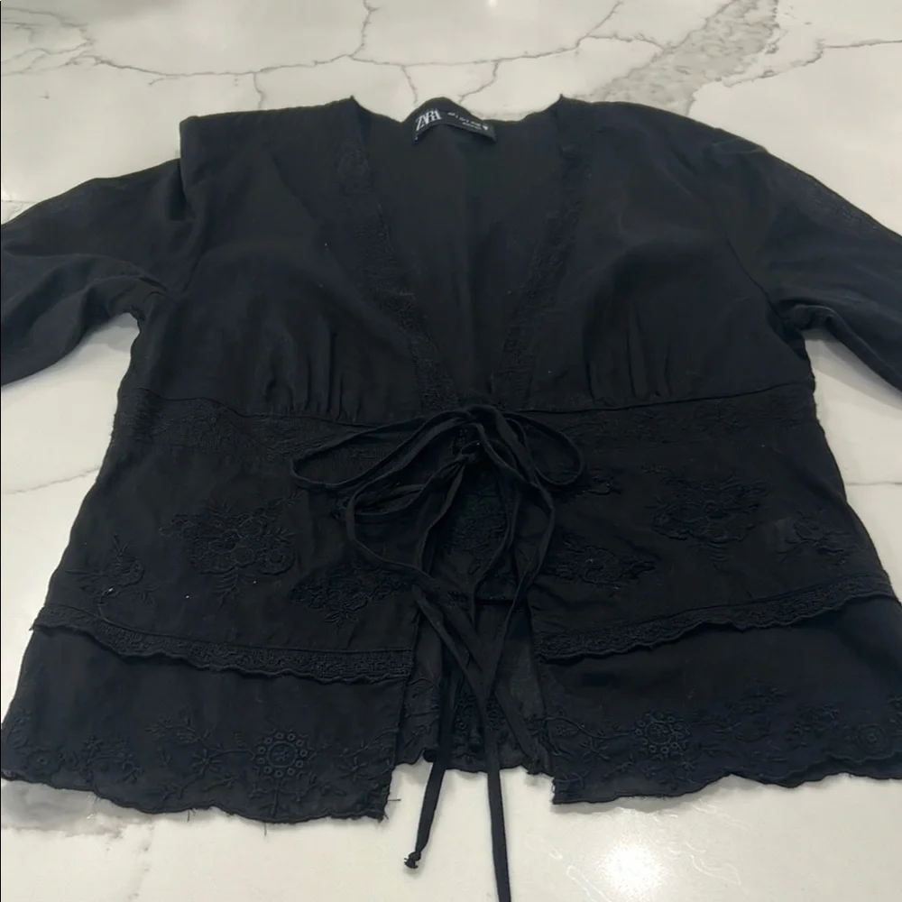 Zara women’s lace